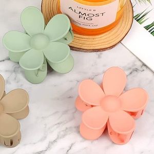 Brand New Pink & Green Flower Claw Hair Clip Set